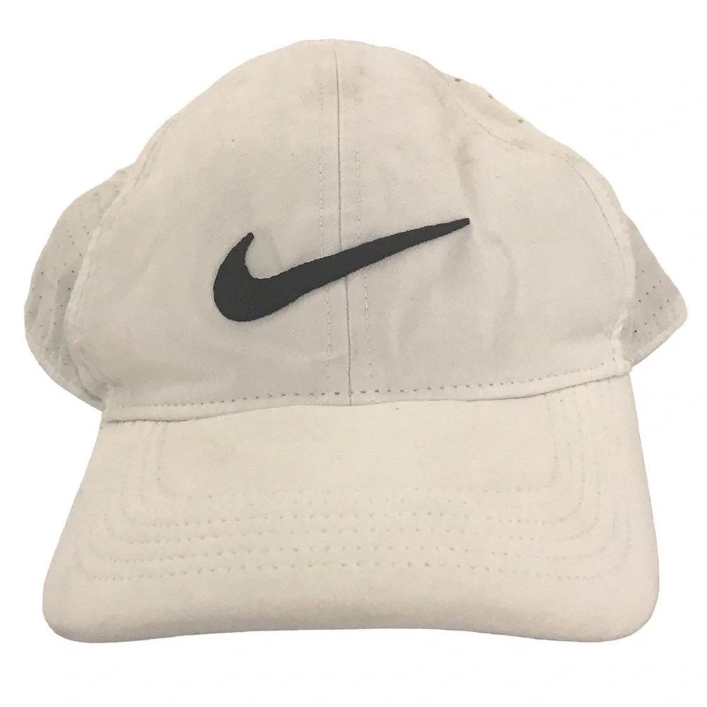 Nike Legacy91 Dri-Fit  Adjustable Sports Cap